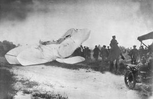 17 de septiembre, el accidente de avión mata a una persona por primera vez