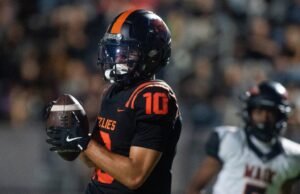 El fútbol de la escuela secundaria de California vence a McClymonds en East Bay San Ramón Tilt