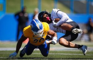 El estado de San José gana en la canasta de 48 yardas de Lynch