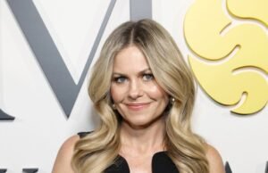 Candace Cameron Bure revela por qué dejó SoCal, muestra el estilo de otoño