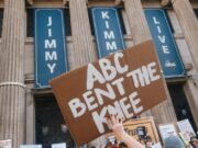 Dulces arcos para “él”, “Big Daring”; Reloj Jimmy Kimmel