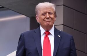 Trump apoya a Brendan Carr de la FCC y amenaza las licencias de transmisión