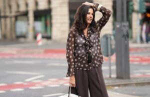 17 blusas de otoño cobardes y adelgazadas que canalizan el estilo de la tienda