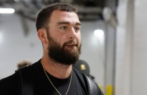 Steelers QB Skylar Thompson saltó y robó durante el viaje del equipo al equipo