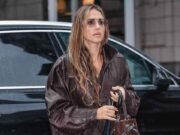 ¿Te gusta la impresión de leopardo Maxi de Jessica Alba? Copielo por $ 29