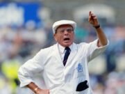 El ex árbitro internacional Dickie Bird murió a la edad de 92 años