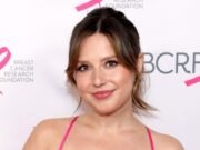 Katie Thurston comparte la actualización del cáncer y los planes de mastectomía doble