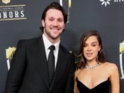 Cómo Josh Allen apoya los roles de los actores de la esposa Hailee Steinfeld