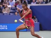 Sabalenka elimina a Fernández de Canadá de singles en sets seguidos en US Open