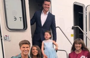 Robert Irwin practica sus rutinas bailando con las estrellas con la sobrina