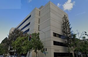 Actividad de hielo en Oakland Courthouse dibuja la convicción, consternando