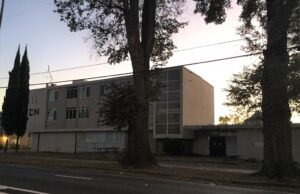 El comprador emerge para San José Frat House, donde las casas asequibles estaban en los ojos