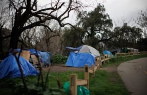 San José muestra el progreso en los campamentos de limpieza, reduciendo la contaminación a lo largo de sus caminos navegables