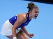 Italia en la final de la Copa Billie Jean King después de su regreso contra Ucrania