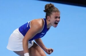 Italia en la final de la Copa Billie Jean King después de su regreso contra Ucrania