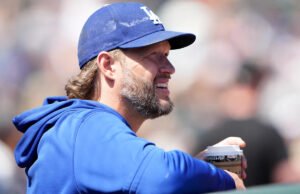 Clayton Kershaw se retira. Aquí hay 6 de sus tarjetas de béisbol que merecen ser recolectadas
