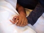 El éxodo de la ciudad de Gaza se infla como 35 informaron asesinados en ataques israelíes