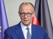 Merz opera al ex CEO de Commerzbank para atraer inversores extranjeros a Alemania