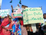 Un ataque con drones en el campamento de viajes en Sudán habría matado a 75 personas