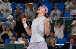 Swiatek supera los errores para ganar el Tit Open de Corea contra Alexandrova