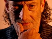 En “ conejo negro ” de Netflix, Troy Kotsur quiere que te asuste