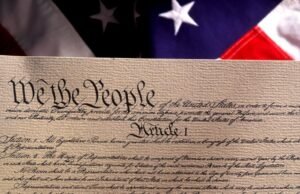 Revista ‘We the People’ ‘: Jill Lepore rastrea la historia de la Constitución