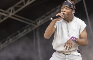 D4VD cancela el espectáculo de teatro griego en medio de la investigación policial