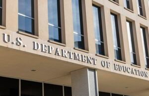 Los hacks de Big Brother tienen correos electrónicos del departamento de educación para escupir ataques de cierre partidistas