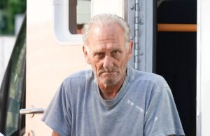 El asesino es culpable de asesinar a su nuera y a su marido apuñalándolos antes de recoger a sus hijos de la escuela y luego llevarlos a McDonald’s.