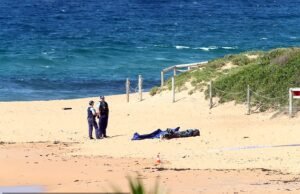 Preocupante giro de los acontecimientos después de que una joven fuera encontrada muerta en la playa Mona Vale de Sydney