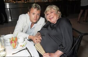 El nieto de Marianne Faithfull queda atrapado en una tóxica disputa por una herencia de £ 400.000 después de la muerte de otra abuela