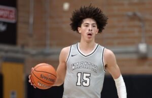 El Condado Junior se involucra en UConn como parte de la clase de reclutamiento en 2026