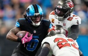 Jahmyr Gibbs tiene una noche de carrera al frente de los Lions contra los Buccaneers