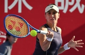 Abierto de Hong Kong 2025: Bencic, máximo favorito, se retira de los cuartos de final a medida que crece la lista de lesionados
