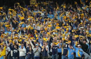 Fanático de los Cerveceros despedido tras decirle “llamemos a ICE” a fanático latino de los Dodgers; ambos prohibidos en American Family Field