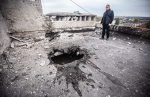Un muerto y decenas de heridos mientras Rusia ataca sitios energéticos ucranianos
