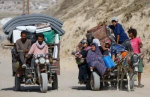 Casi un millón de palestinos evacan la ciudad de Gaza, unos 200,000 restos