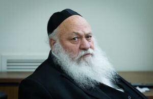 Goldknopf criticó para comparar el draft Haredi Dodgers arrestados en los rehenes