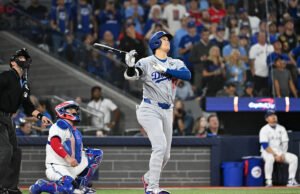 Serie Mundial 2025: Shohei Ohtani recibe cánticos de ‘No lo necesitamos’ mientras los Azulejos eliminan a los Dodgers en el Juego 1