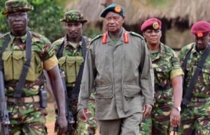 El ‘ejército en la sombra’ ayuda al veterano presidente de Uganda a mantener un férreo control del poder