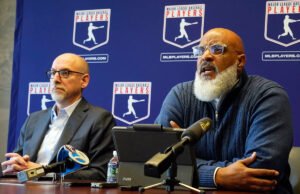 Según los informes, la MLBPA prohíbe al agente 4 años por hacer doble trato con la liga durante las negociaciones de 2020