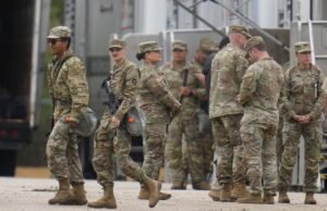 El gobierno de Trump pide a la Corte Suprema que autorice el despliegue de la Guardia Nacional