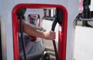 Un estudio encuentra que los vehículos eléctricos están superando rápidamente su construcción que consume mucha gasolina para ser más limpios que los automóviles que funcionan con gasolina – The Mercury News