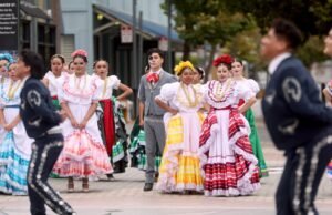 En respuesta a los temores sobre la aplicación de ICE, las ciudades del Área de la Bahía aseguran que todos estarán protegidos este Halloween – The Mercury News