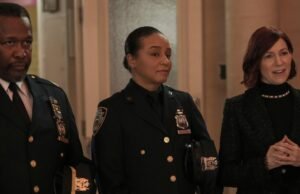 El estreno de la temporada 3 de Elsbeth explica la gran ausencia después de la salida sorpresa del elenco