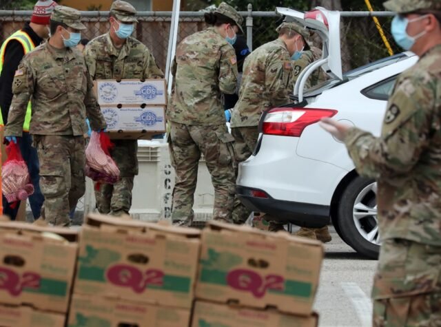 Food-Bank-STC-L-PHFOODBANKTROOPS-1023-02.jpg
