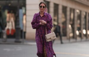 21 vestidos sueltos y favorecedores que encarnan el estilo otoñal de los Hamptons