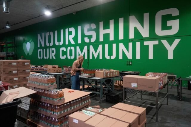 Government_Shutdown_Food_Aid_What_to_Know_09832_675395.jpg