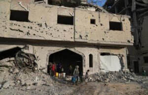 Israel dice que Hamás entrega “dos ataúdes de rehenes fallecidos”