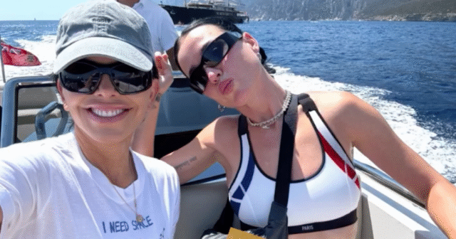 Lauren-Sanchez-Celebrates-Her-Girl-Katy-Perrys-Birthday-1.png